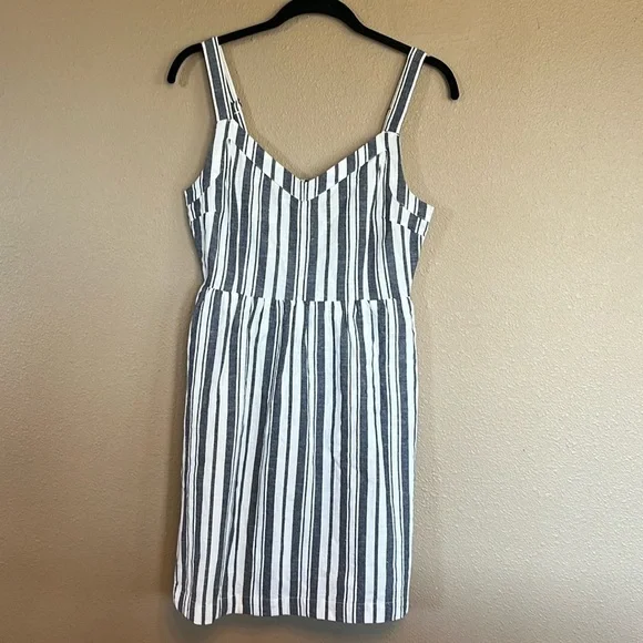 a line scoop prom dress A Line Scoop Neck Chiffon Tiered Long Prom Dresses main image 0